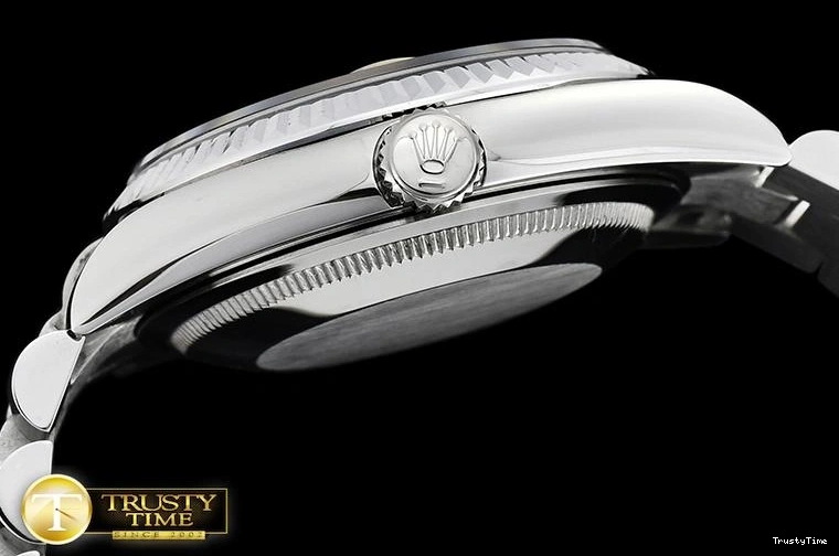 1207 RDD0214D – DayDate 36mm Elegant 683